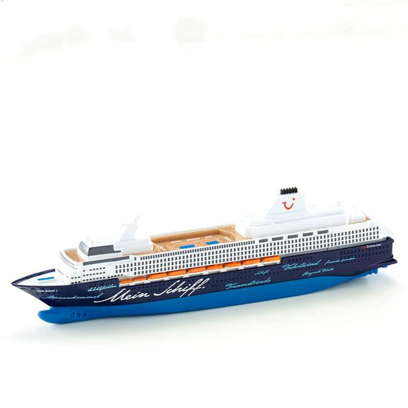 Cruiseship Scale Model